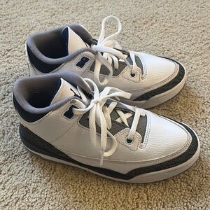 Nike Boys Retro 3 Jordans